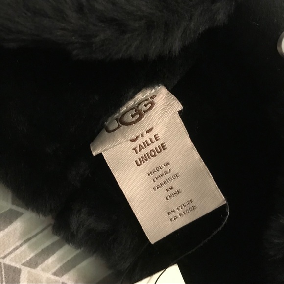 SOLD - UGG Genuine Shearling Bow Headband - Black - Picture 6 of 8